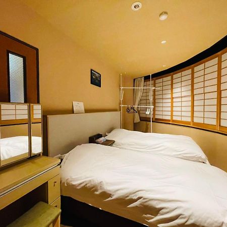 東瀛stays 6階 ゆったり庭付きワンフロア部屋 أوساكا المظهر الخارجي الصورة