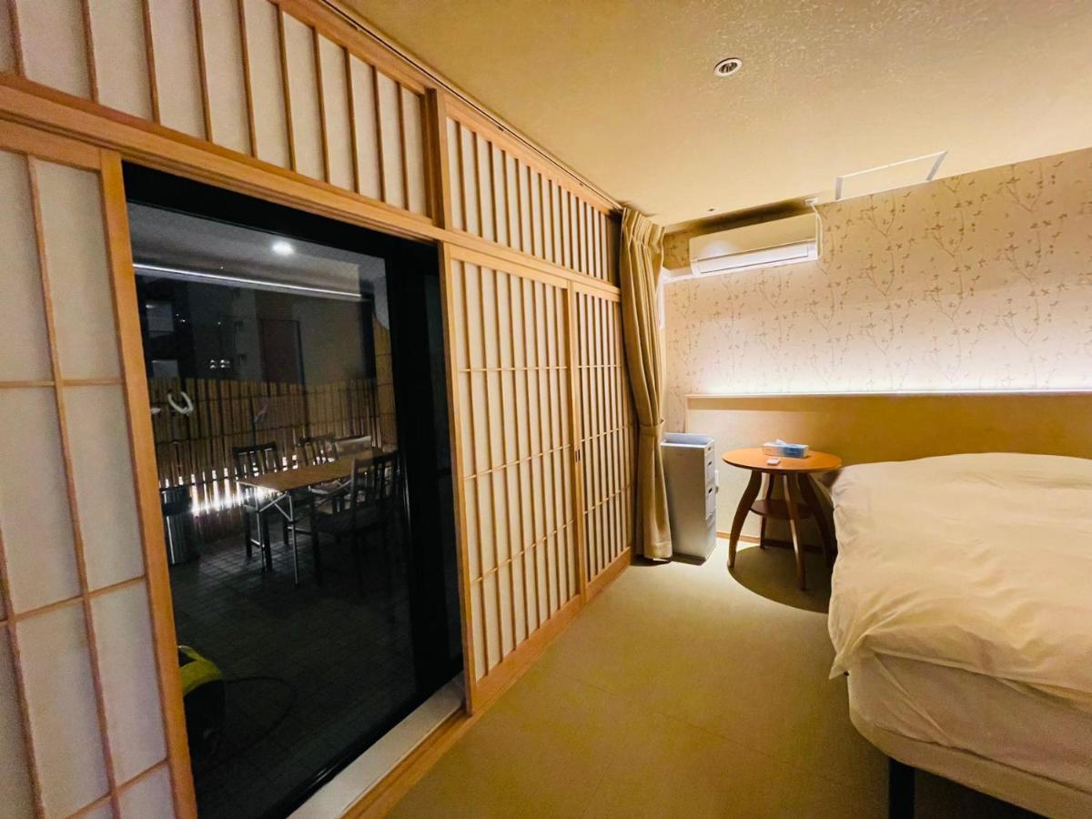 東瀛stays 6階 ゆったり庭付きワンフロア部屋 أوساكا المظهر الخارجي الصورة