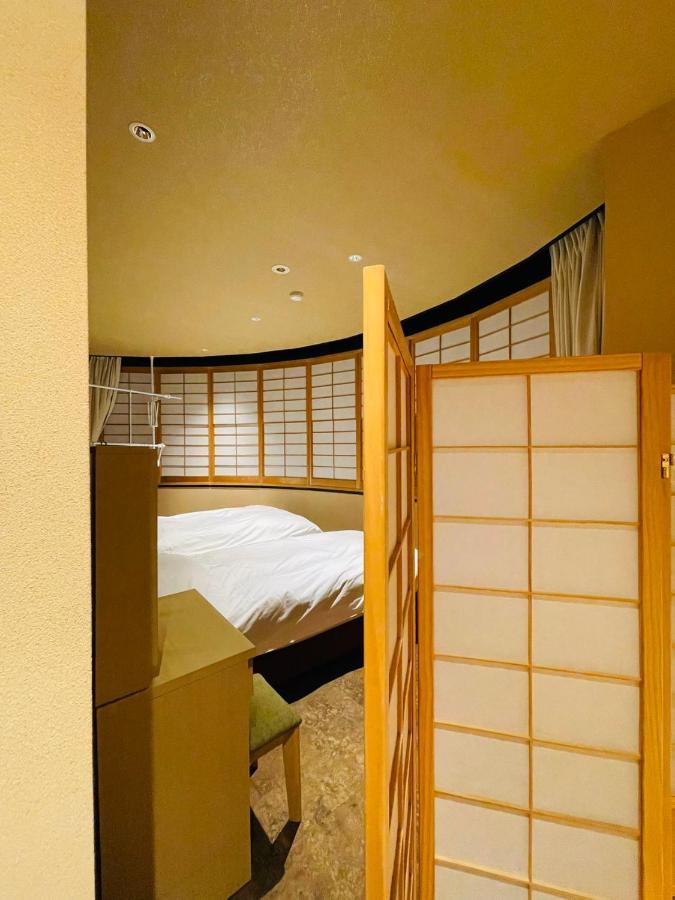 東瀛stays 6階 ゆったり庭付きワンフロア部屋 أوساكا المظهر الخارجي الصورة